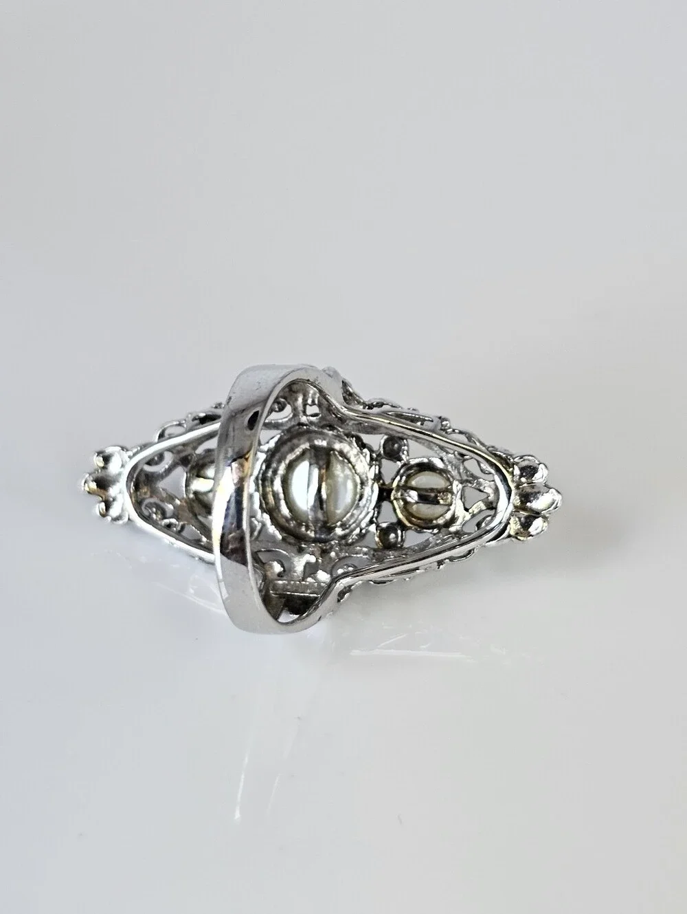 Genuine Cultured Pearl Elongated Sterling Silver Ring Size 8!